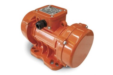 MVE 300/3 площадочный вибратор