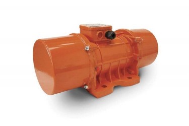 MVE 300/15 площадочный вибратор